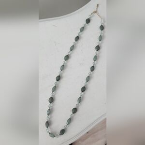 Green & Blue Beaded Single Strand Necklace 16.5"
